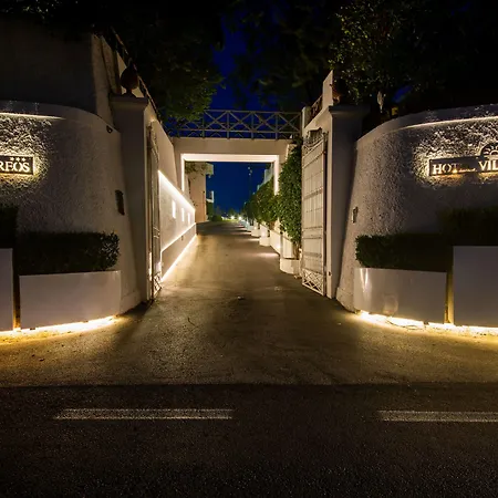 Hotel Ireos 3*