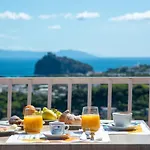 Ireos Hotell 3*